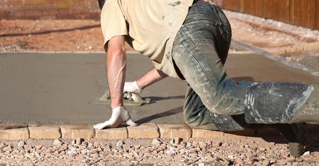 The Best Concrete Driveway Contractors Near Me (with Free ...