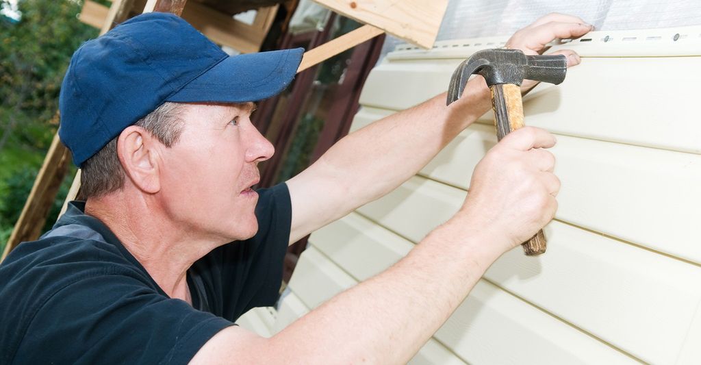 The 10 Best Siding Contractors Near Me (with Free Estimates)