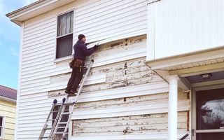2019 Average Siding Repair Cost With Price Factors